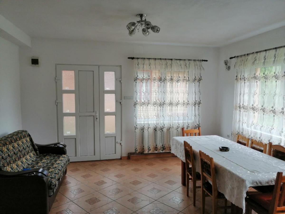 布朗Casa Dorina别墅 外观 照片